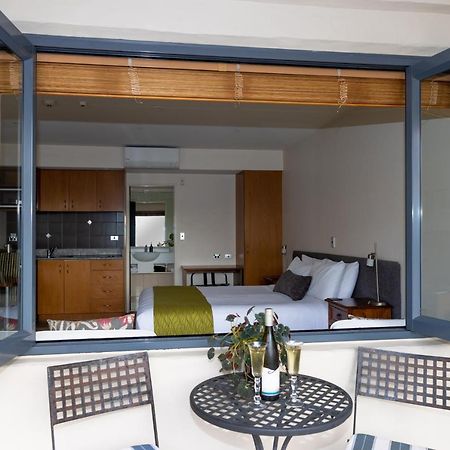 Harvest Lodge Motel Havelock North Exterior photo