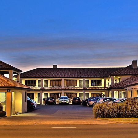 Harvest Lodge Motel Havelock North Exterior photo