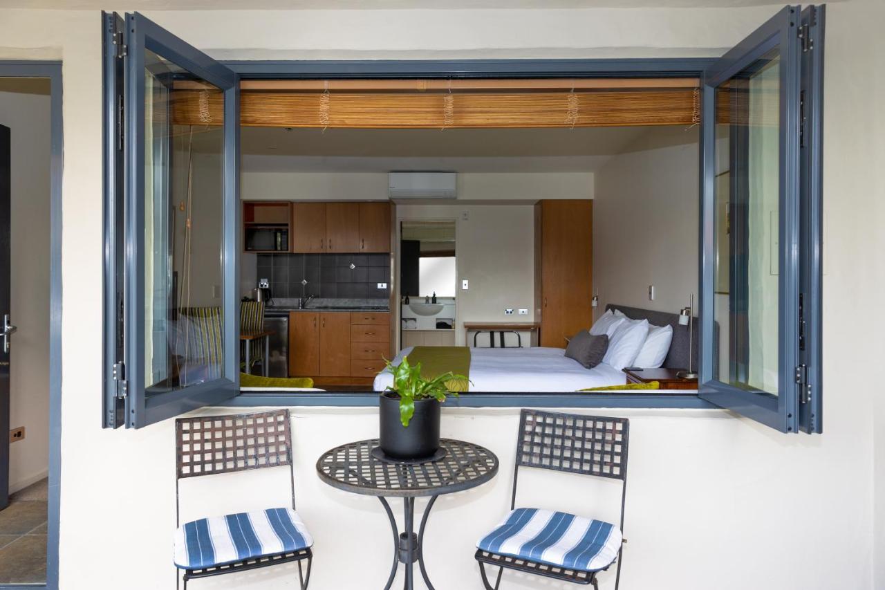 Harvest Lodge Motel Havelock North Exterior photo