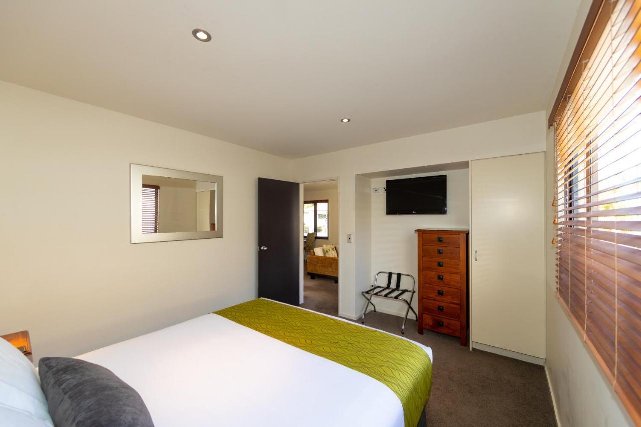 Harvest Lodge Motel Havelock North Exterior photo